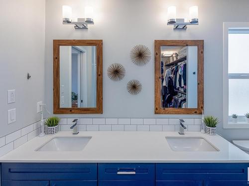 4658 Alwood Way, Edmonton, AB - Indoor Photo Showing Bathroom