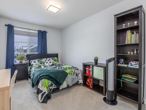 4658 Alwood Way, Edmonton, AB - Indoor Photo Showing Bedroom