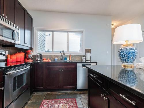 4947 Terwillegar Common, Edmonton, AB - Indoor Photo Showing Kitchen