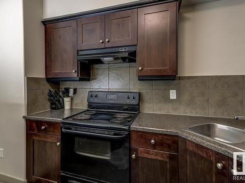 109 4415 48 Street, Leduc, AB - Indoor Photo Showing Kitchen