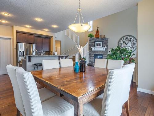 3620 14 Street Nw, Edmonton, AB - Indoor Photo Showing Dining Room