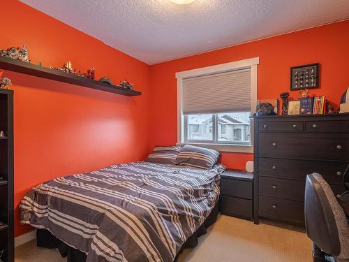 3620 14 Street Nw, Edmonton, AB - Indoor Photo Showing Bedroom