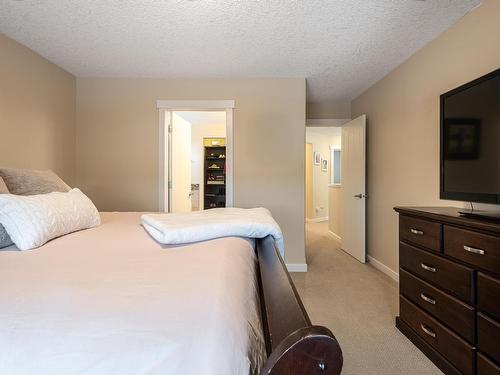 3620 14 Street Nw, Edmonton, AB - Indoor Photo Showing Bedroom