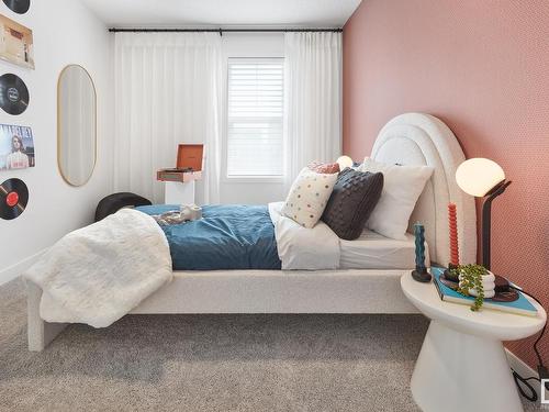 118 Stiles Bend, Leduc, AB - Indoor Photo Showing Bedroom