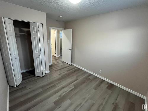 6728 136 Avenue, Edmonton, AB - Indoor Photo Showing Other Room