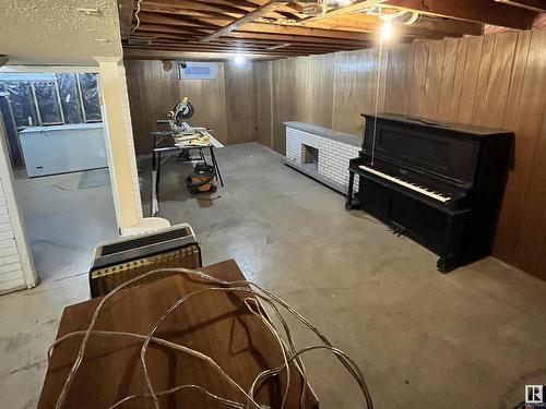 6728 136 Avenue, Edmonton, AB - Indoor Photo Showing Basement