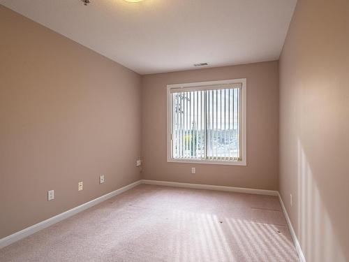 231 530 Hooke Road, Edmonton, AB - Indoor Photo Showing Other Room