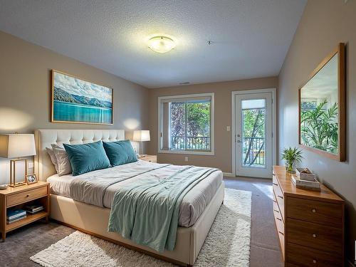 231 530 Hooke Road, Edmonton, AB - Indoor Photo Showing Bedroom