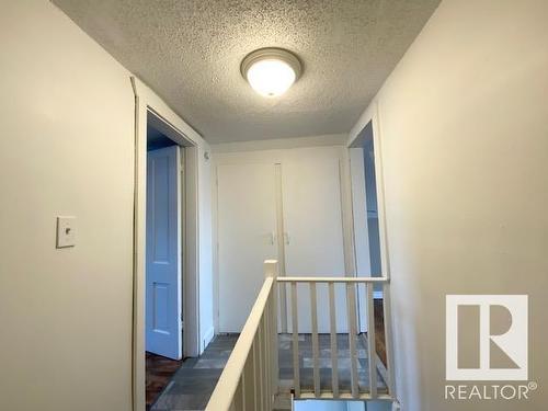 4725 49 Avenue, Wetaskiwin, AB - Indoor Photo Showing Other Room