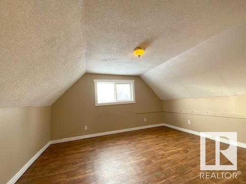 4725 49 Avenue, Wetaskiwin, AB - Indoor Photo Showing Other Room