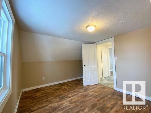 4725 49 Avenue, Wetaskiwin, AB - Indoor Photo Showing Other Room