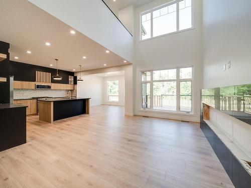 1410 Enright Landing, Edmonton, AB - Indoor Photo Showing Kitchen