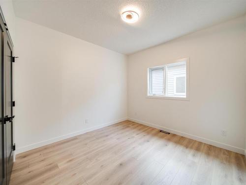 1410 Enright Landing, Edmonton, AB - Indoor Photo Showing Other Room