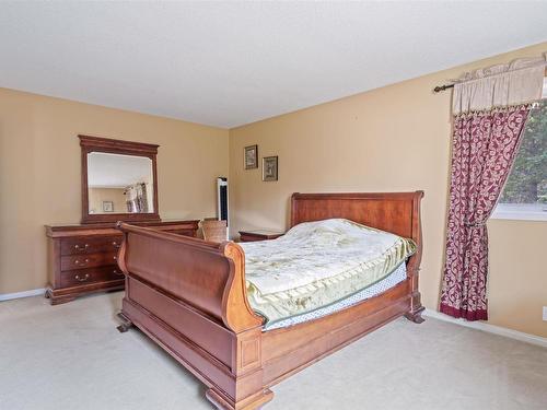 73 23054 Twp Road 512 Sw, Rural Strathcona County, AB - Indoor Photo Showing Bedroom