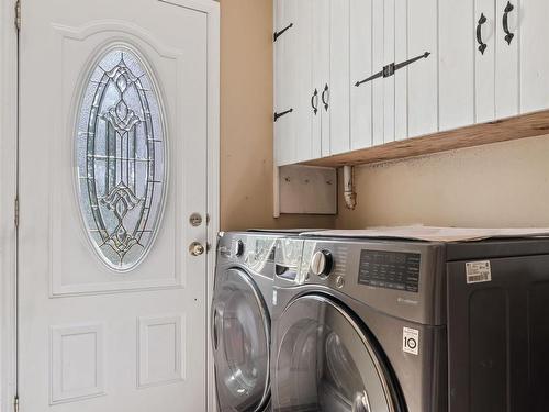 73 23054 Twp Road 512 Sw, Rural Strathcona County, AB - Indoor Photo Showing Laundry Room