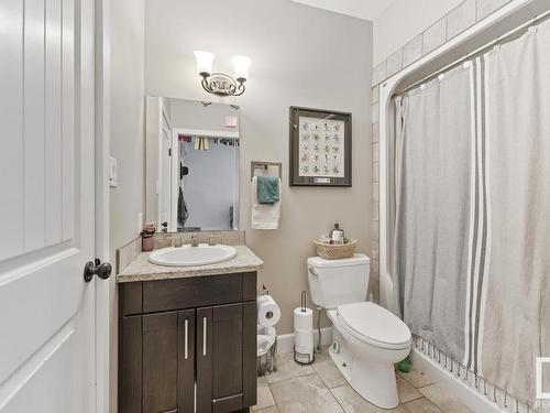 61016 Hwy 897, Rural Bonnyville M.D., AB - Indoor Photo Showing Bathroom