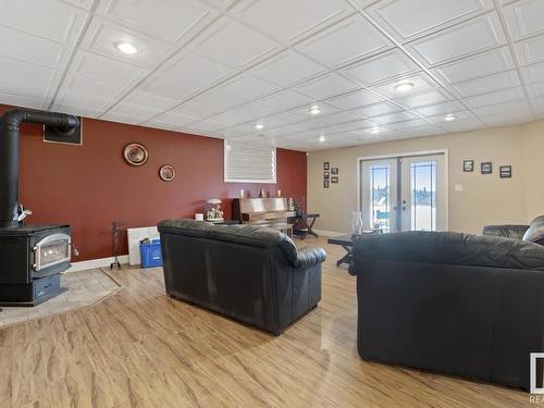 61016 Hwy 897, Rural Bonnyville M.D., AB - Indoor