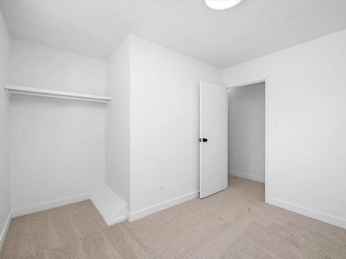 9C Twin Terrace, Edmonton, AB - Indoor Photo Showing Other Room