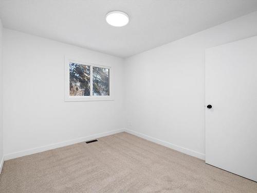 9C Twin Terrace, Edmonton, AB - Indoor Photo Showing Other Room