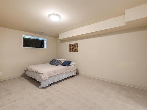 57 54315 Rge Rd 251, Rural Sturgeon County, AB - Indoor Photo Showing Bedroom