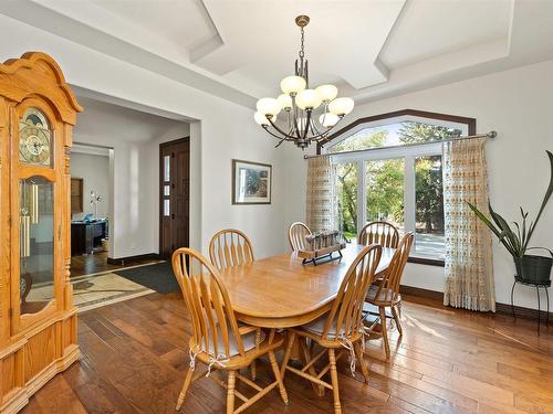 57 54315 Rge Rd 251, Rural Sturgeon County, AB - Indoor Photo Showing Dining Room