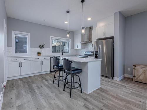 130 804 Welsh Drive, Edmonton, AB - Indoor Photo Showing Kitchen With Upgraded Kitchen