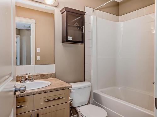 12 Fairfax Lane, Devon, AB - Indoor Photo Showing Bathroom