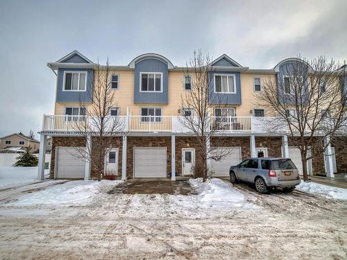 12 Fairfax Lane, Devon, AB - Outdoor With Facade