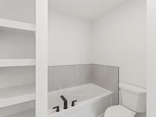 17907 73 Street, Edmonton, AB - Indoor Photo Showing Bathroom