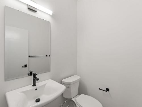 17907 73 Street, Edmonton, AB - Indoor Photo Showing Bathroom