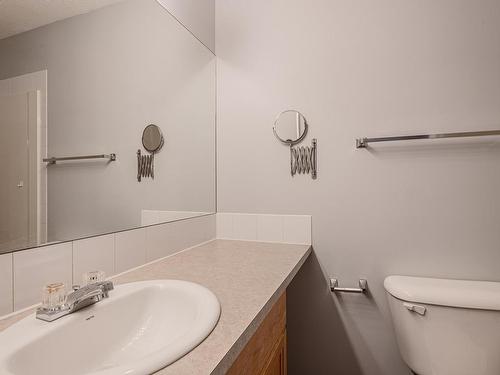 195 230 Edwards Drive, Edmonton, AB - Indoor Photo Showing Bathroom