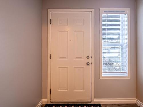 195 230 Edwards Drive, Edmonton, AB - Indoor Photo Showing Other Room