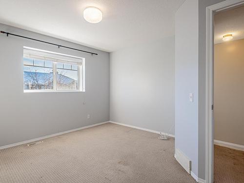 195 230 Edwards Drive, Edmonton, AB - Indoor Photo Showing Other Room