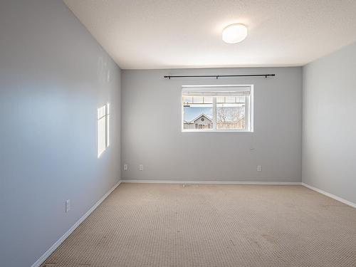 195 230 Edwards Drive, Edmonton, AB - Indoor Photo Showing Other Room