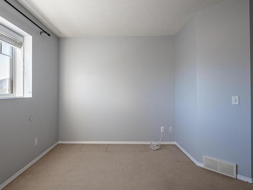 195 230 Edwards Drive, Edmonton, AB - Indoor Photo Showing Other Room