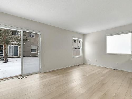 126 150 Edwards Drive, Edmonton, AB - Indoor Photo Showing Other Room