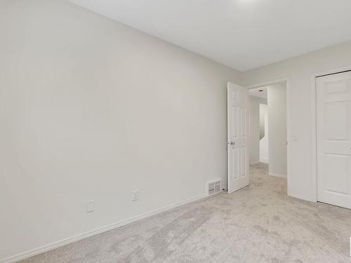 126 150 Edwards Drive, Edmonton, AB - Indoor Photo Showing Other Room