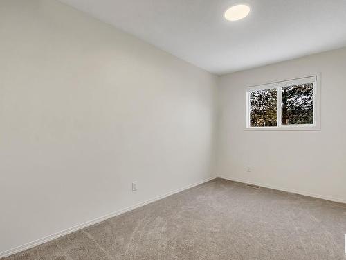 126 150 Edwards Drive, Edmonton, AB - Indoor Photo Showing Other Room