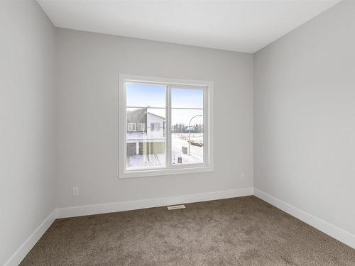 2028 155 Avenue, Edmonton, AB - Indoor Photo Showing Other Room