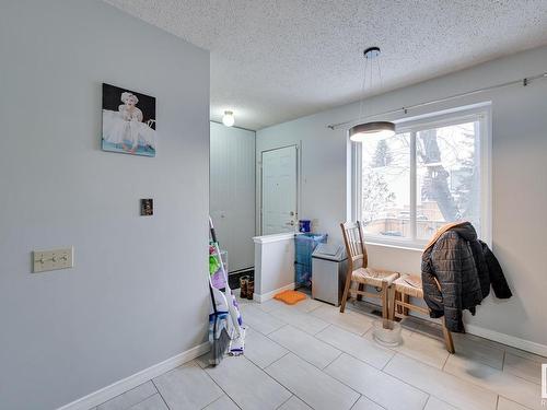 17779 81 Avenue, Edmonton, AB - Indoor Photo Showing Other Room