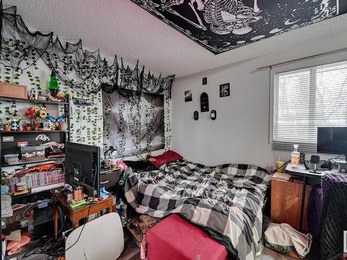 17779 81 Avenue, Edmonton, AB - Indoor Photo Showing Other Room