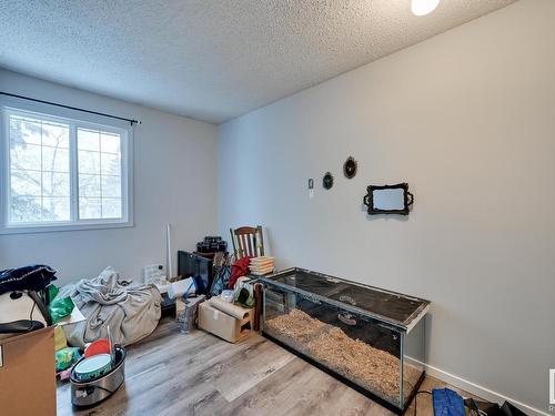 17779 81 Avenue, Edmonton, AB - Indoor Photo Showing Other Room