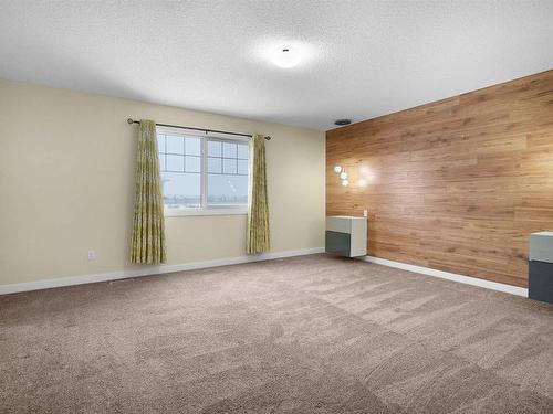 3071 Carpenter Landing, Edmonton, AB - Indoor Photo Showing Other Room