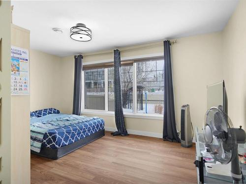 3071 Carpenter Landing, Edmonton, AB - Indoor Photo Showing Bedroom