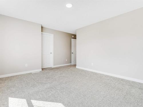 3504 4 Street, Edmonton, AB - Indoor Photo Showing Other Room