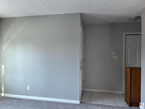 1181 68 Street Nw, Edmonton, AB - Indoor Photo Showing Other Room