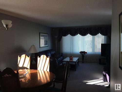 1181 68 Street Nw, Edmonton, AB - Indoor Photo Showing Bedroom