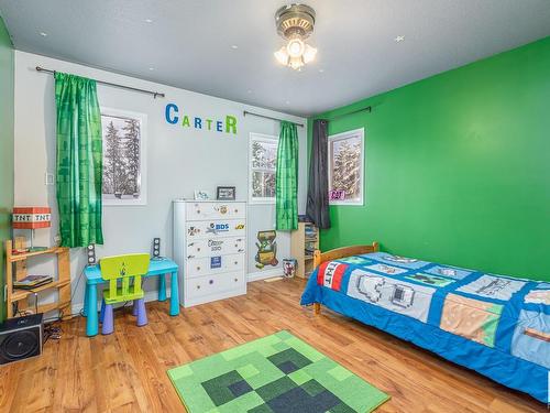 3 Zahar Drive, Rural Sturgeon County, AB - Indoor Photo Showing Bedroom