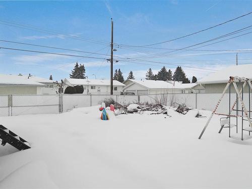 8004 130 Avenue, Edmonton, AB - Outdoor