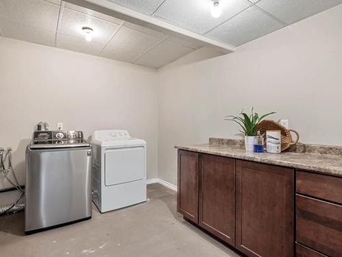 4102 34 Avenue, Leduc, AB - Indoor Photo Showing Laundry Room